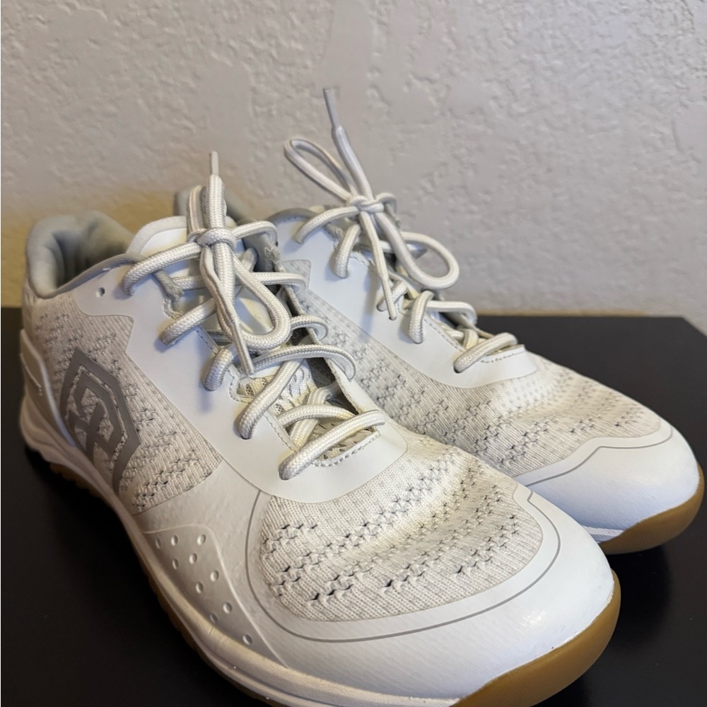 Born Primitive Savage 1 size 10/Men’s